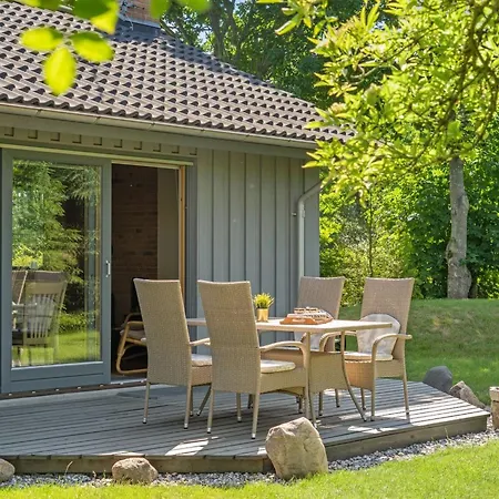 Feriehus Steffenie - 250m From The Sea By Interhome Knebel